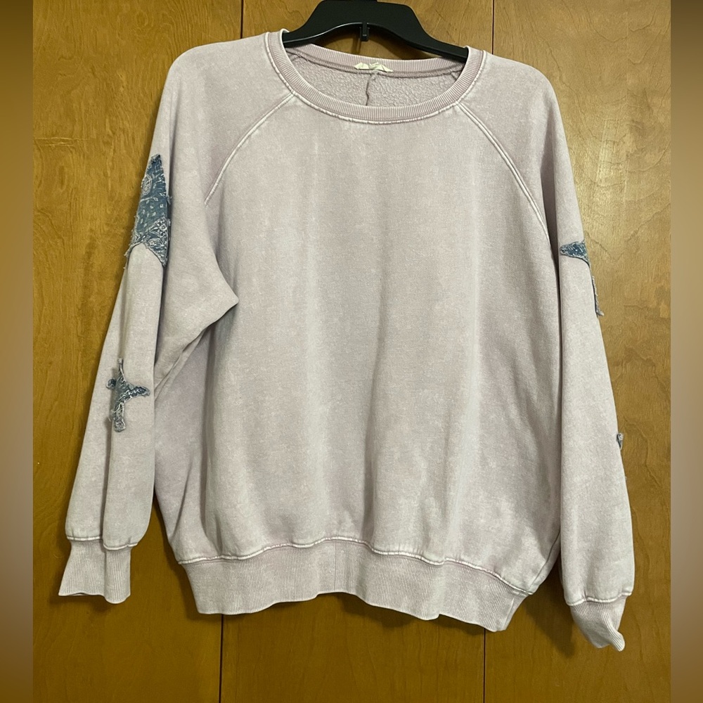 Easel Pullover - Picture 2 of 3